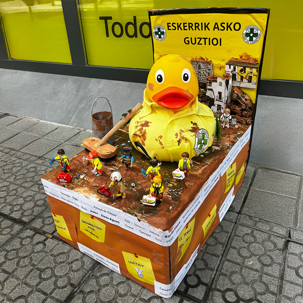 Pato XXL Competición de empresas y grupos WOPaton